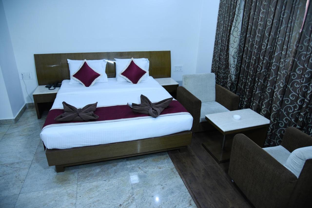 Hotel Sarayu Hassan Extérieur photo