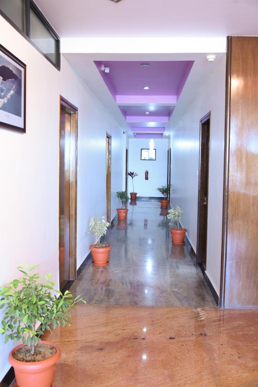 Hotel Sarayu Hassan Extérieur photo