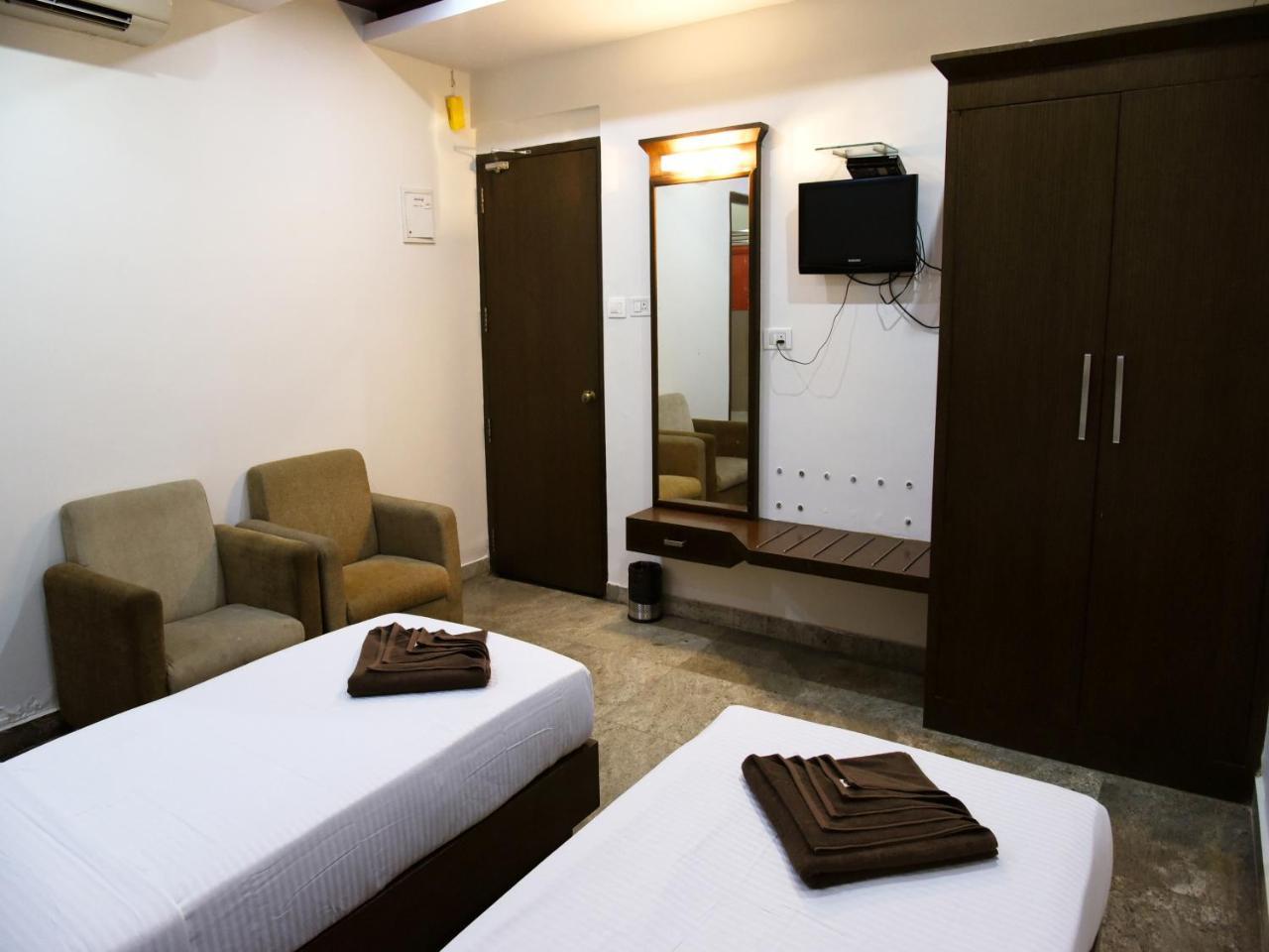 Hotel Sarayu Hassan Extérieur photo