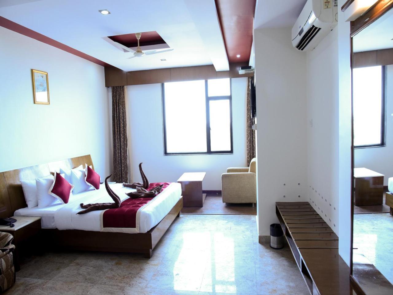 Hotel Sarayu Hassan Extérieur photo