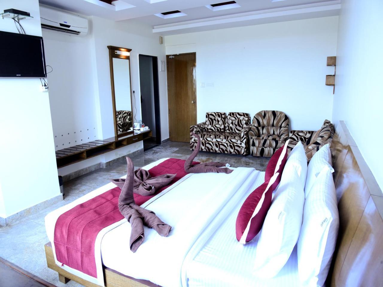 Hotel Sarayu Hassan Extérieur photo